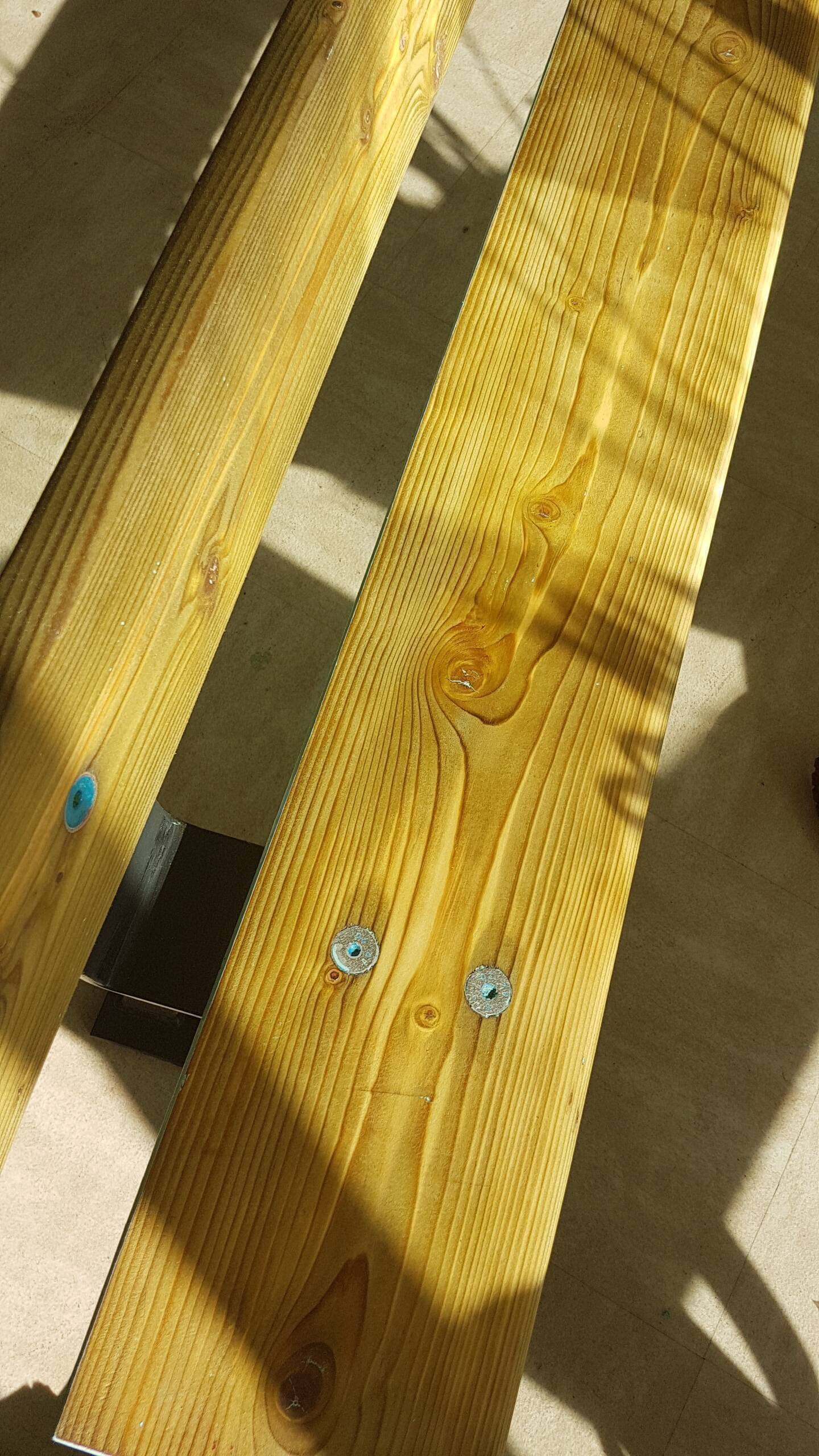 Banc d'école maternelle