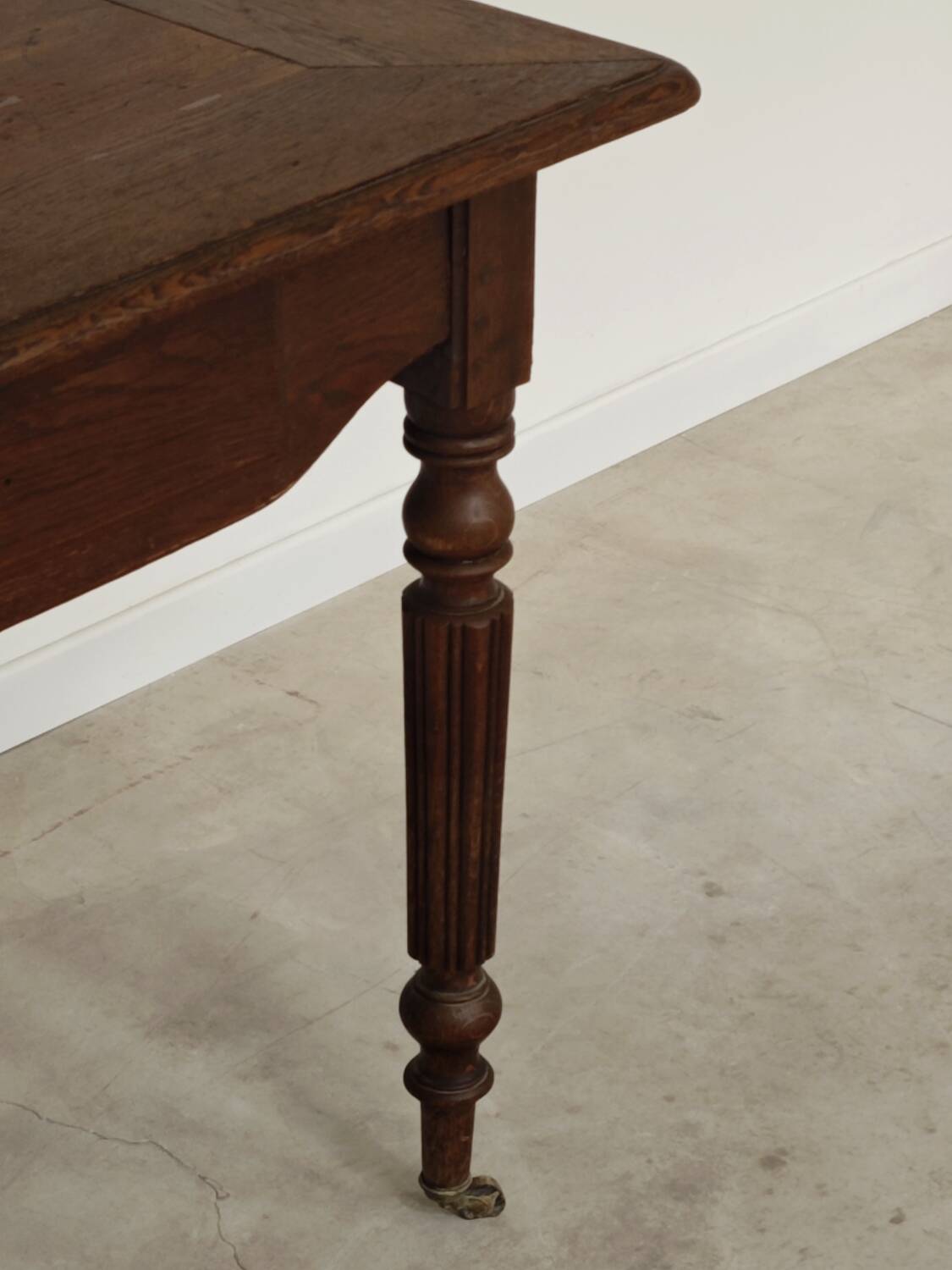 1940s farmhouse table in solid oak