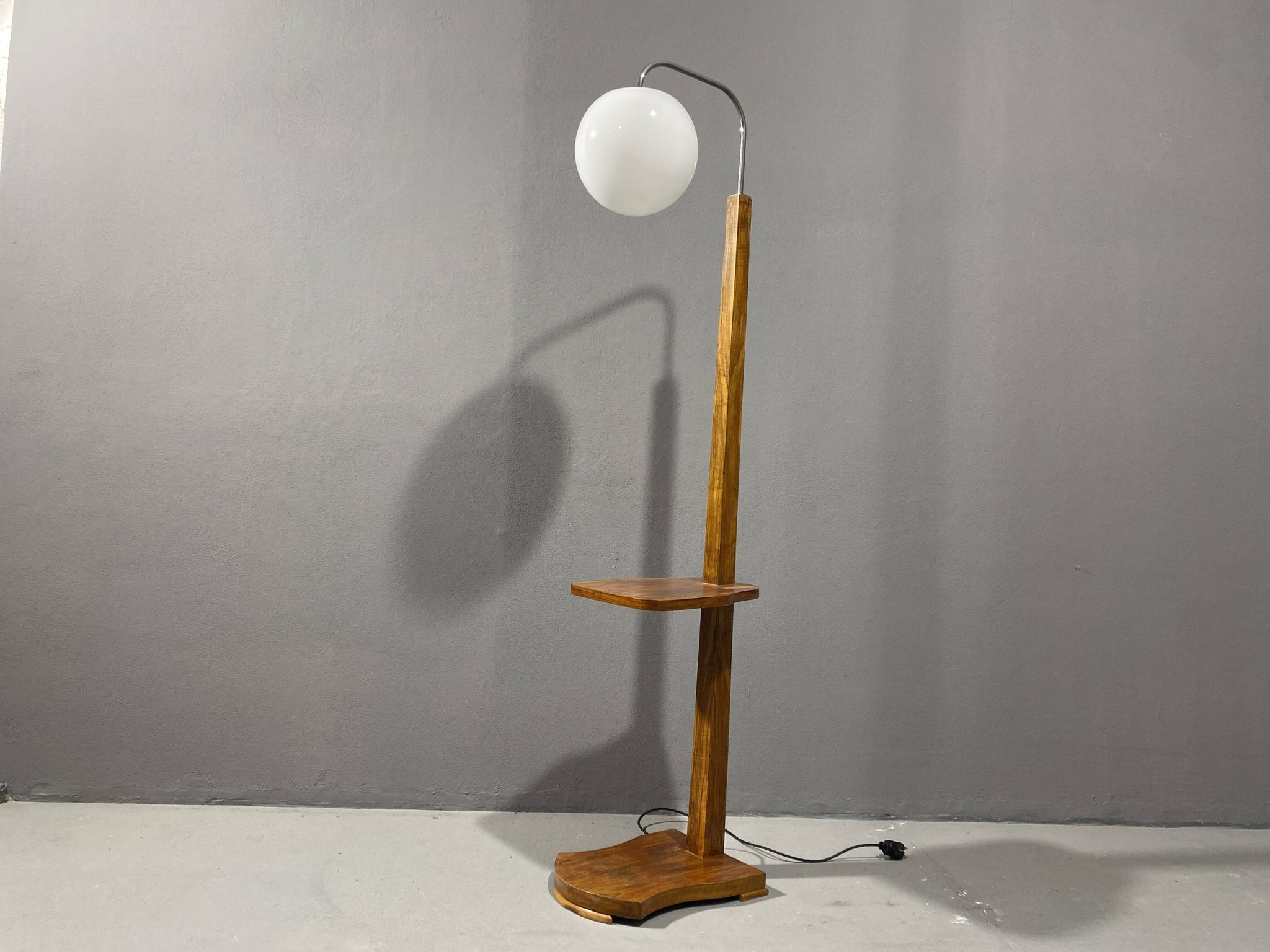Lampe de sol art déco, années 1930, Tchécoslovaquie