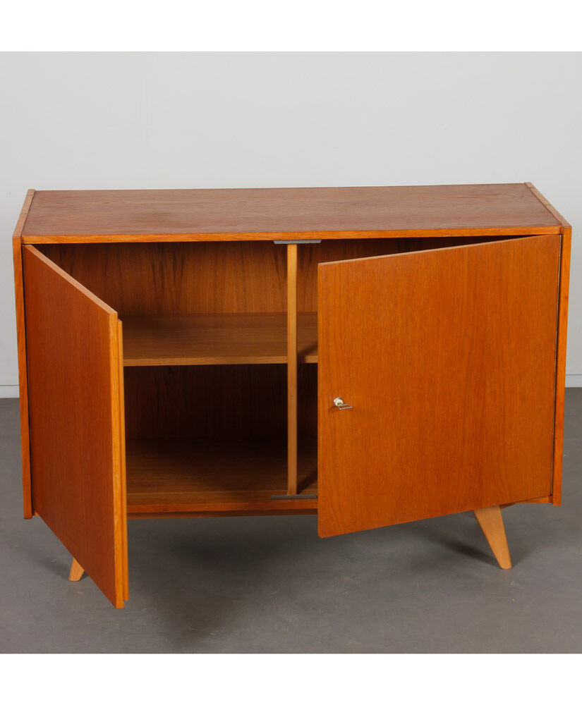 Buffet vintage par Jiroutek pour Interier Praha modèle U-450, 1960