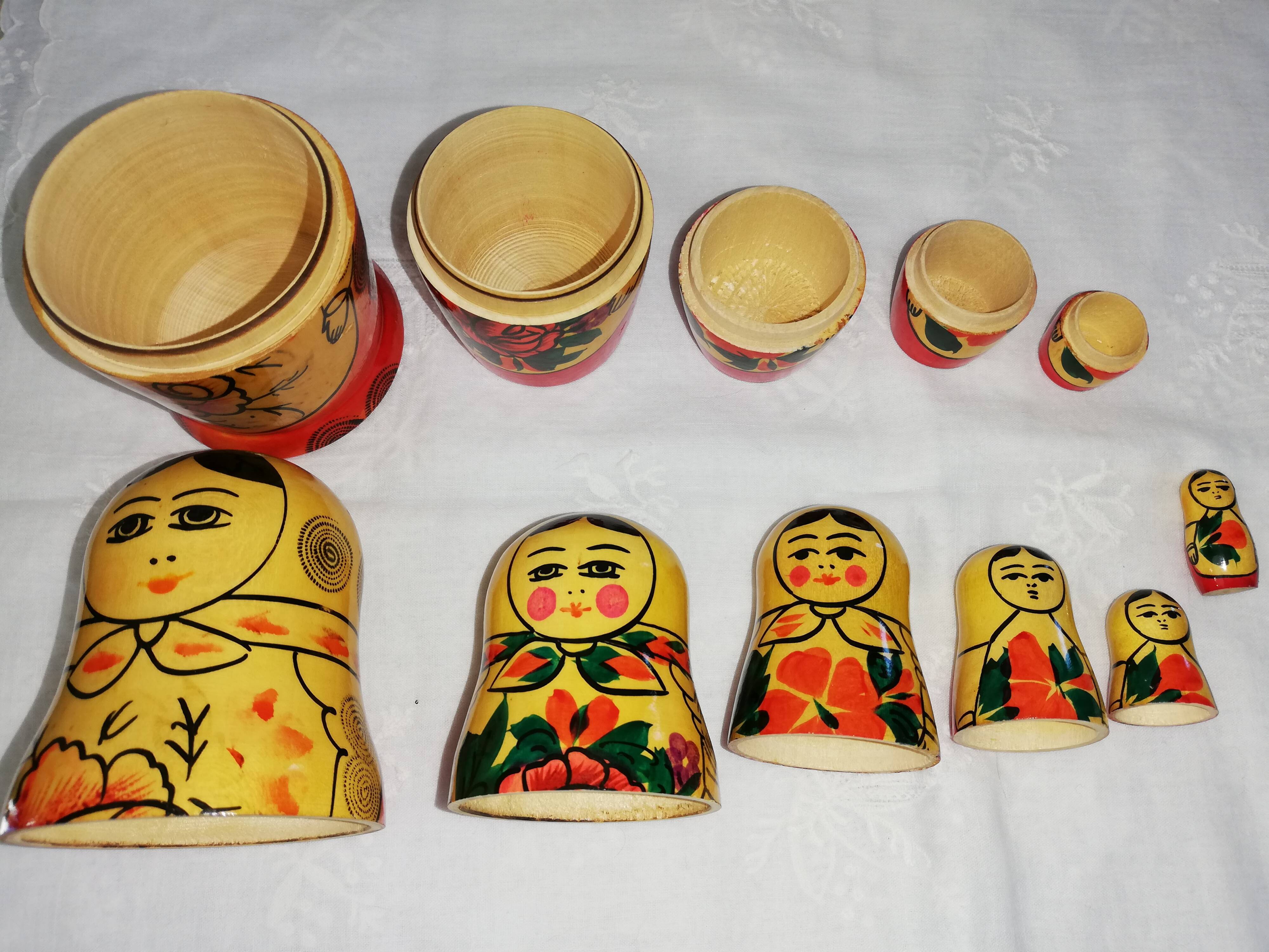 MATRIOCHKAS RUSSIAN DOLLS VINTAGE GIGOGNES
