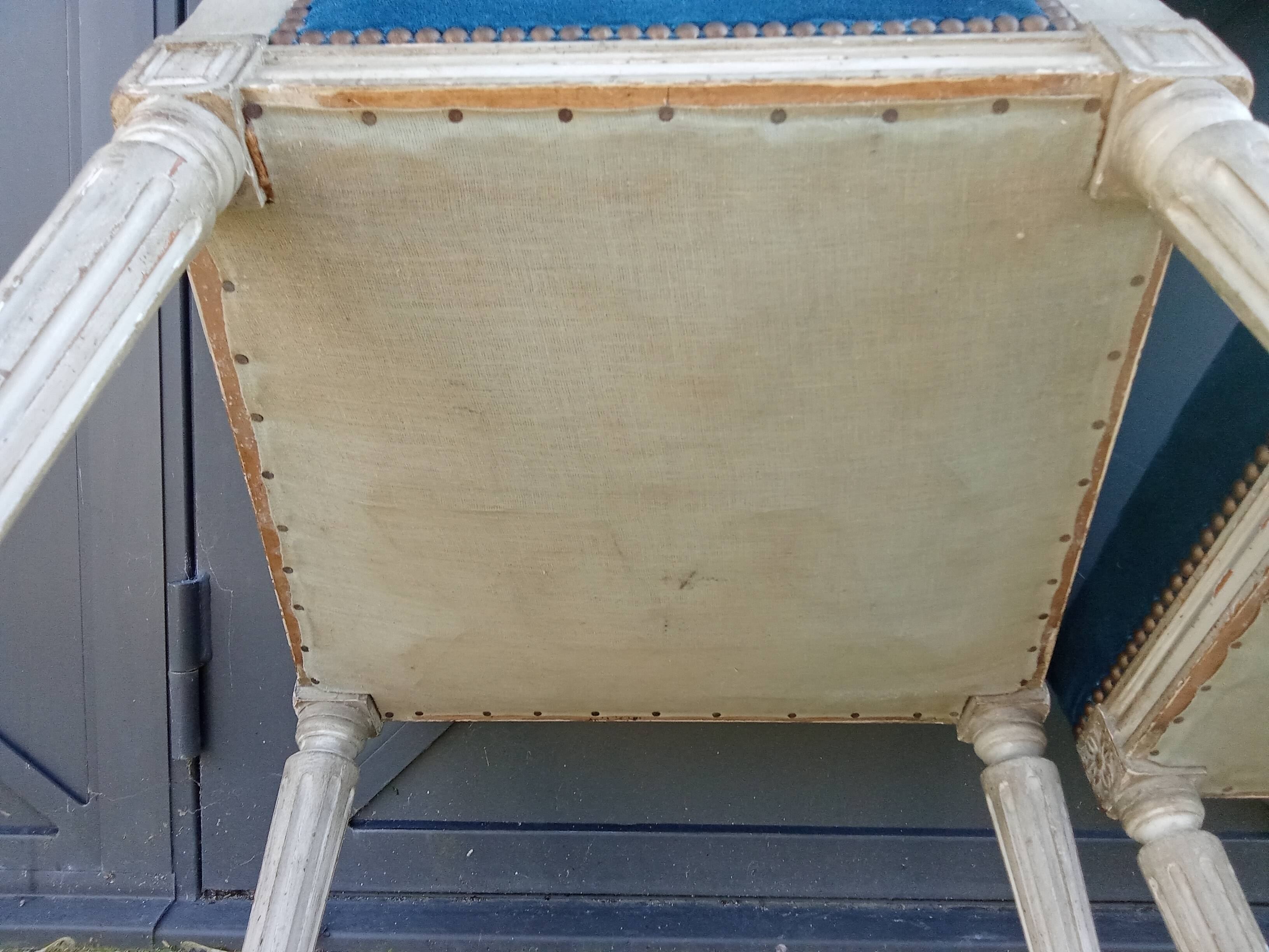 Série de 4 chaises style Louis XVI velours bleu