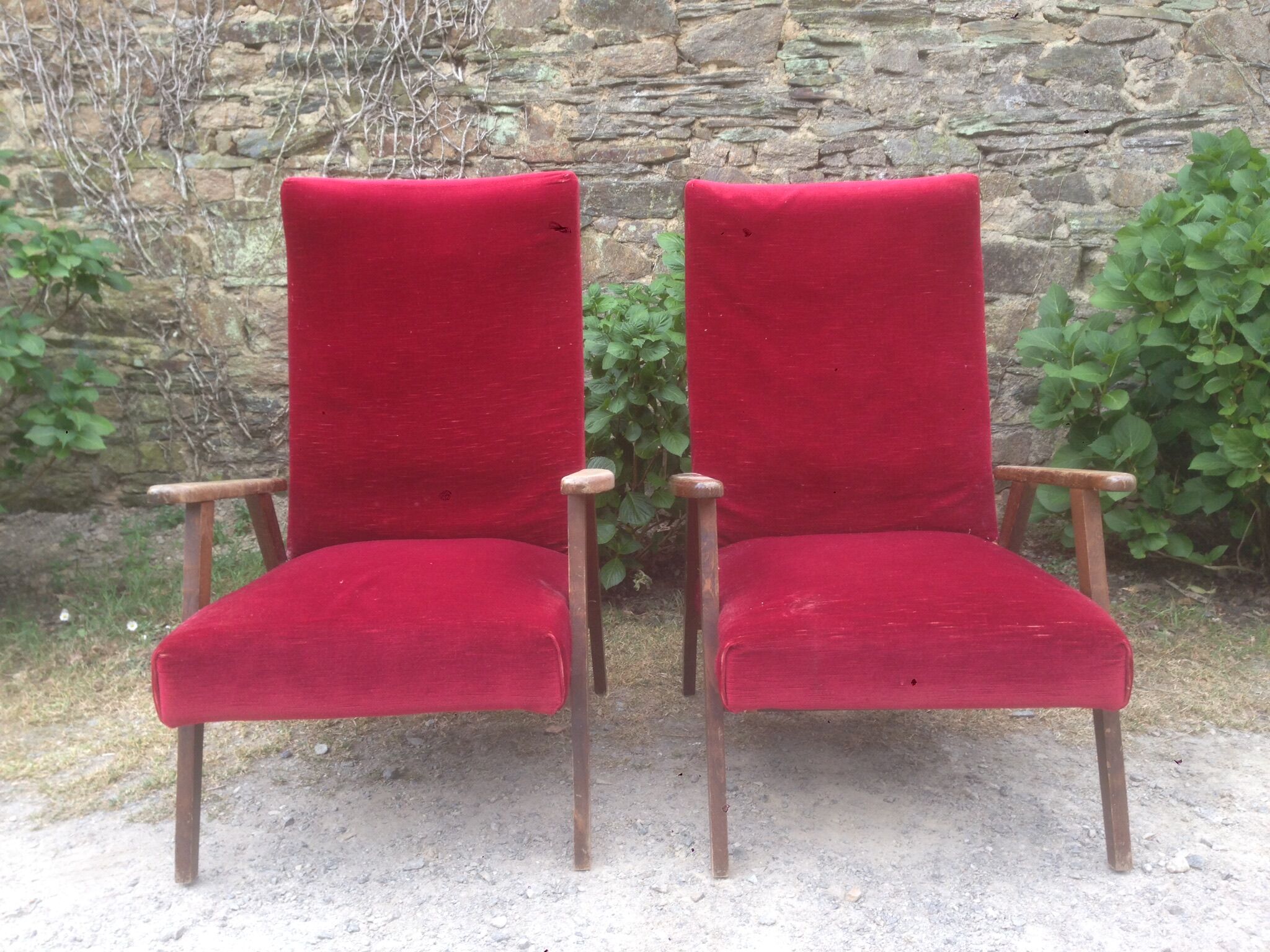 Pair of vintage armchairs with compass legs in beech and velvet.