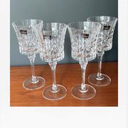 Ensemble 4 verres à vin en cristal