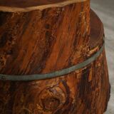 Primitive stump seat in pine, hand-carved, modern Swedish, Wabi Sabi, 1900s.