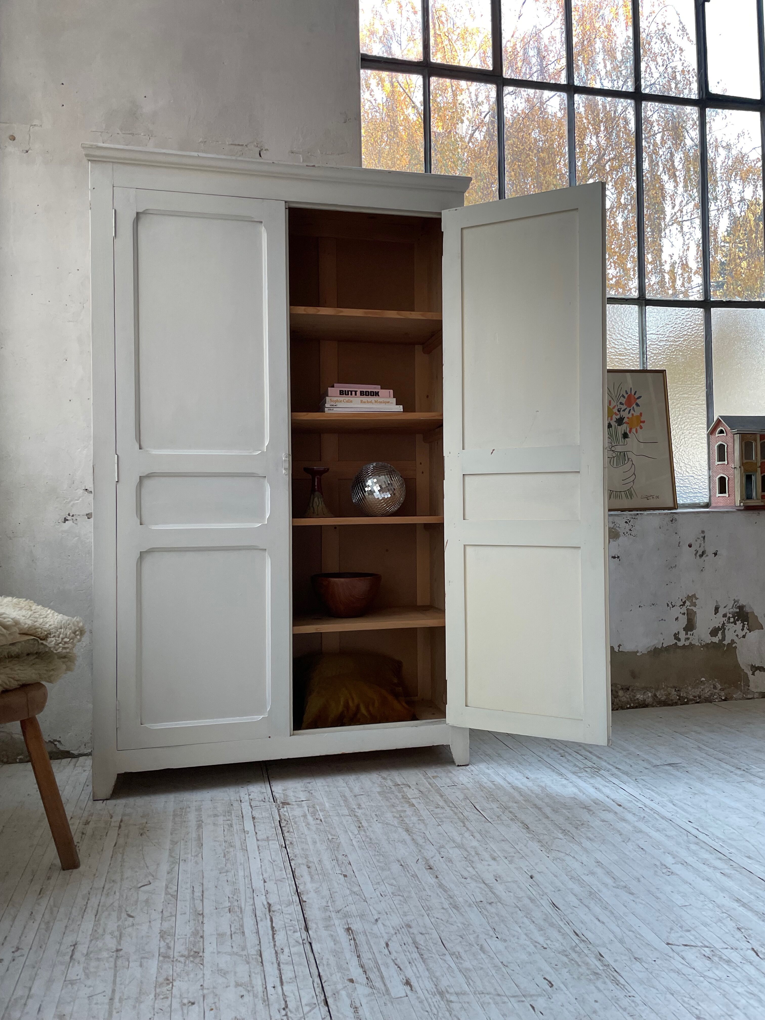 White cutter cabinet
