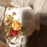 Old country roses - royal albert