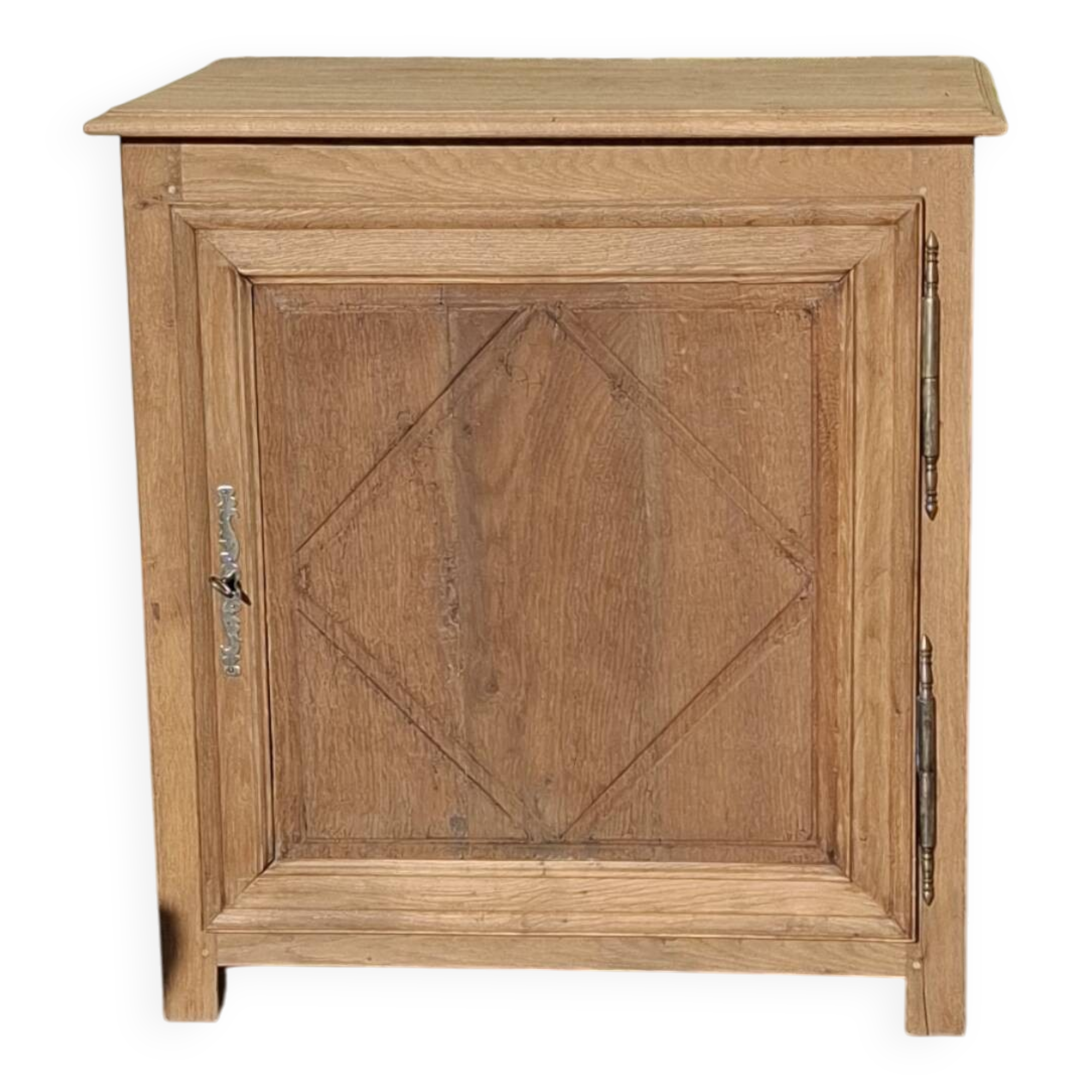 Renovated oak jam maker
