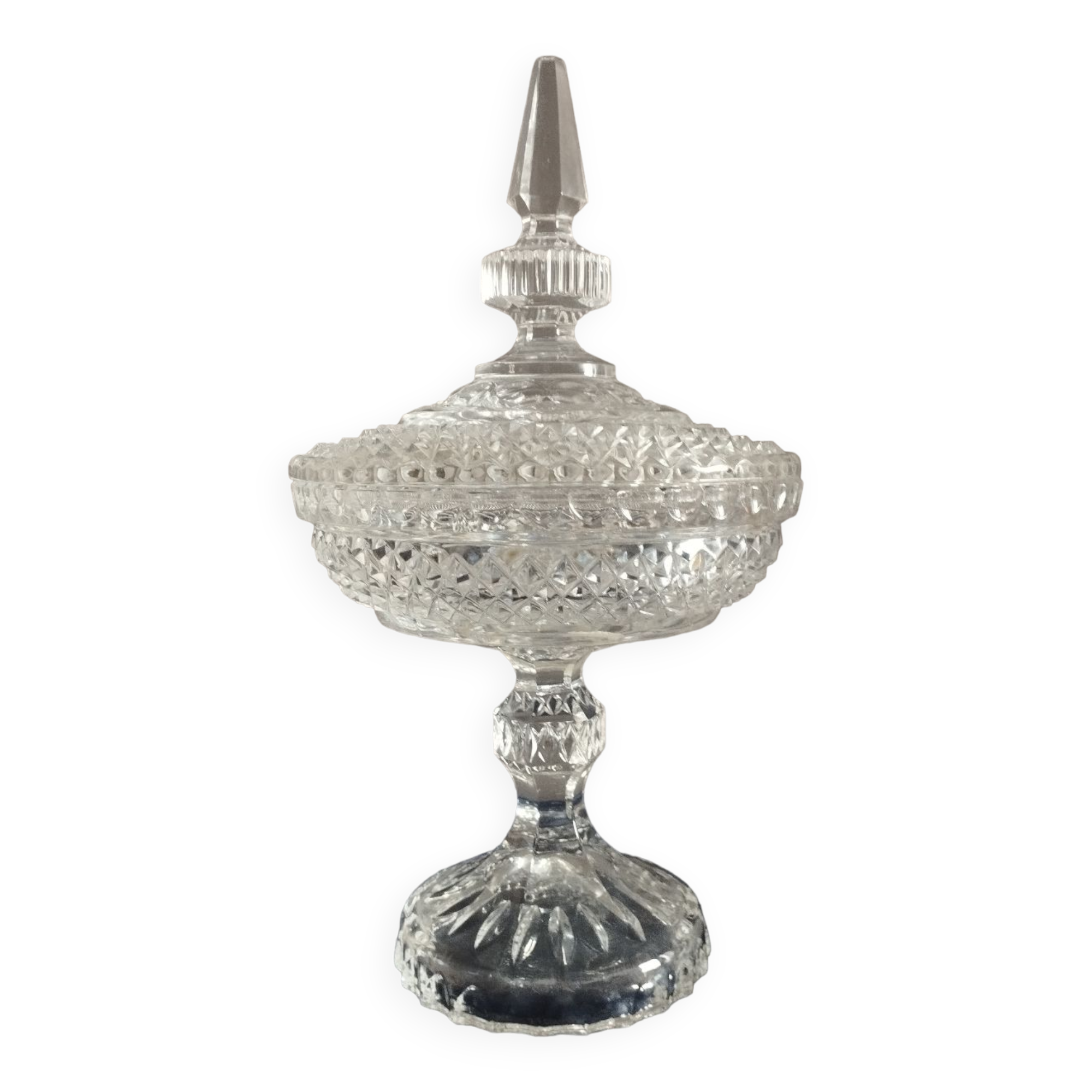 Diamond tip candy dish/sweetheart on crystal base, 1970
