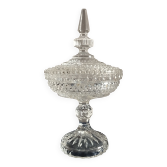 Diamond tip candy dish/sweetheart on crystal base, 1970