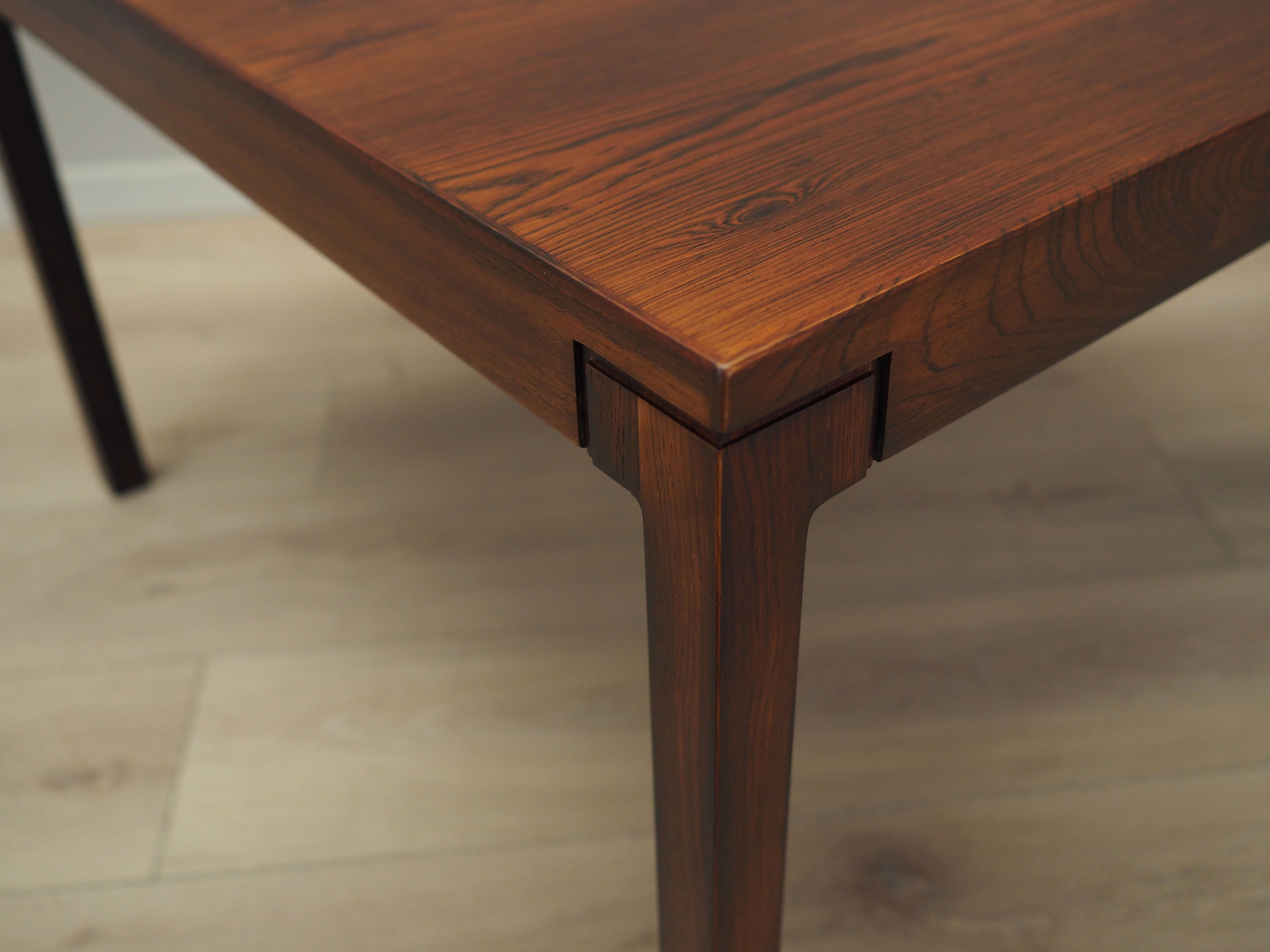 Rosewood coffee table, Danish design, 1970s, manufacturer C.F.C. Silkeborg