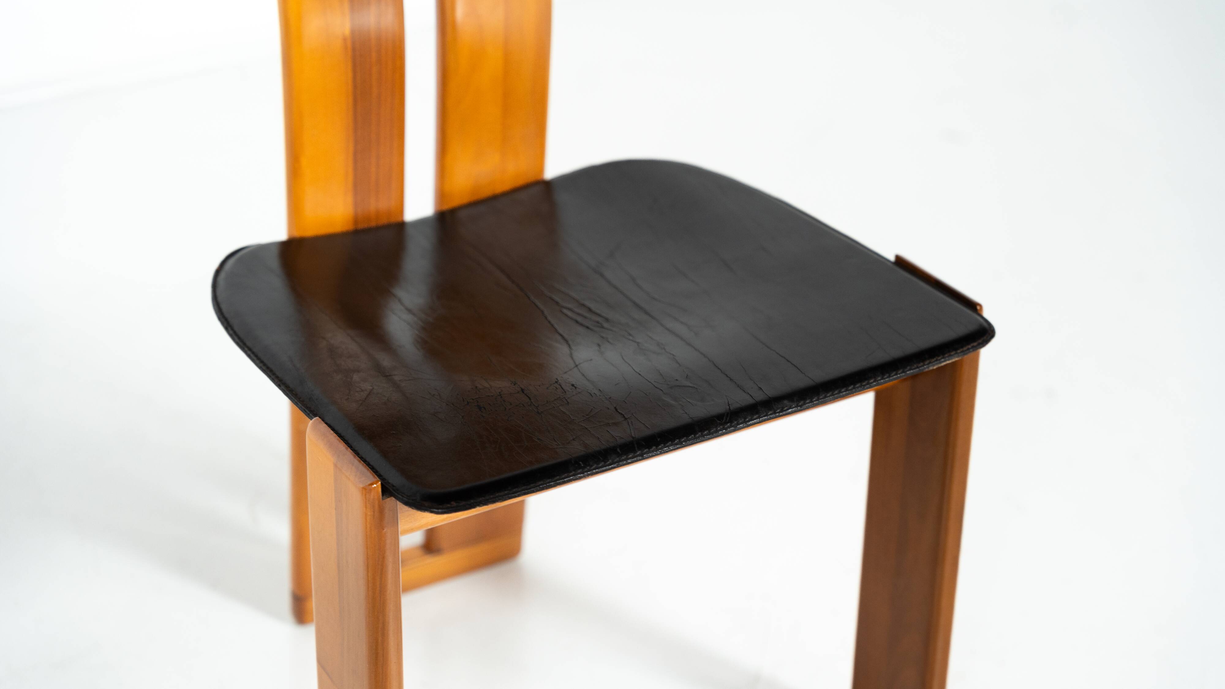 Set of 6 "Sapporo" chairs by Mario Marenco for Mobilgirgi, 1970.