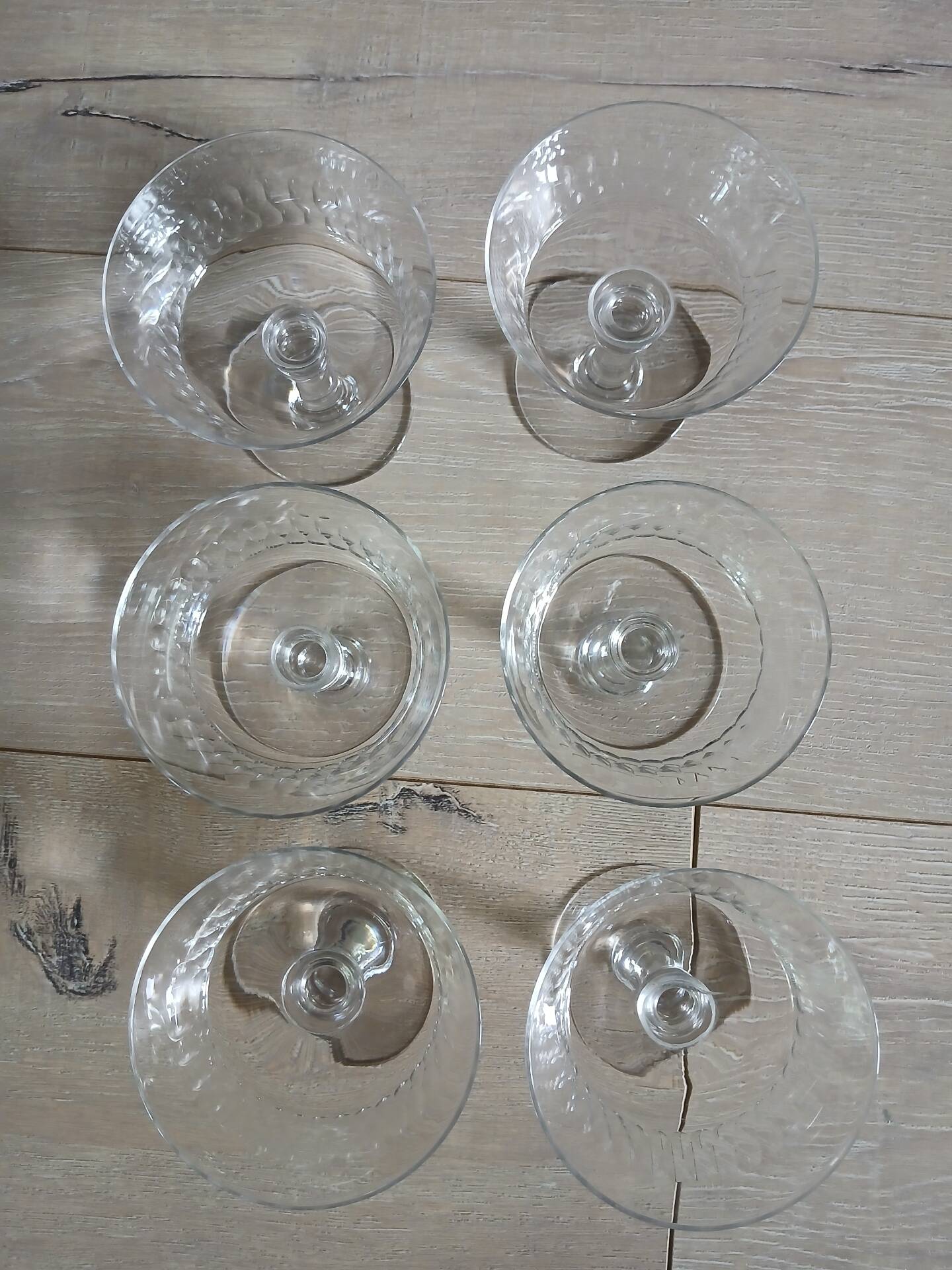 6 coupes à champagne anciennes en cristal