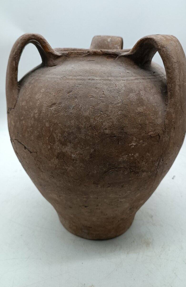 Antique terracotta jug from the 16th century