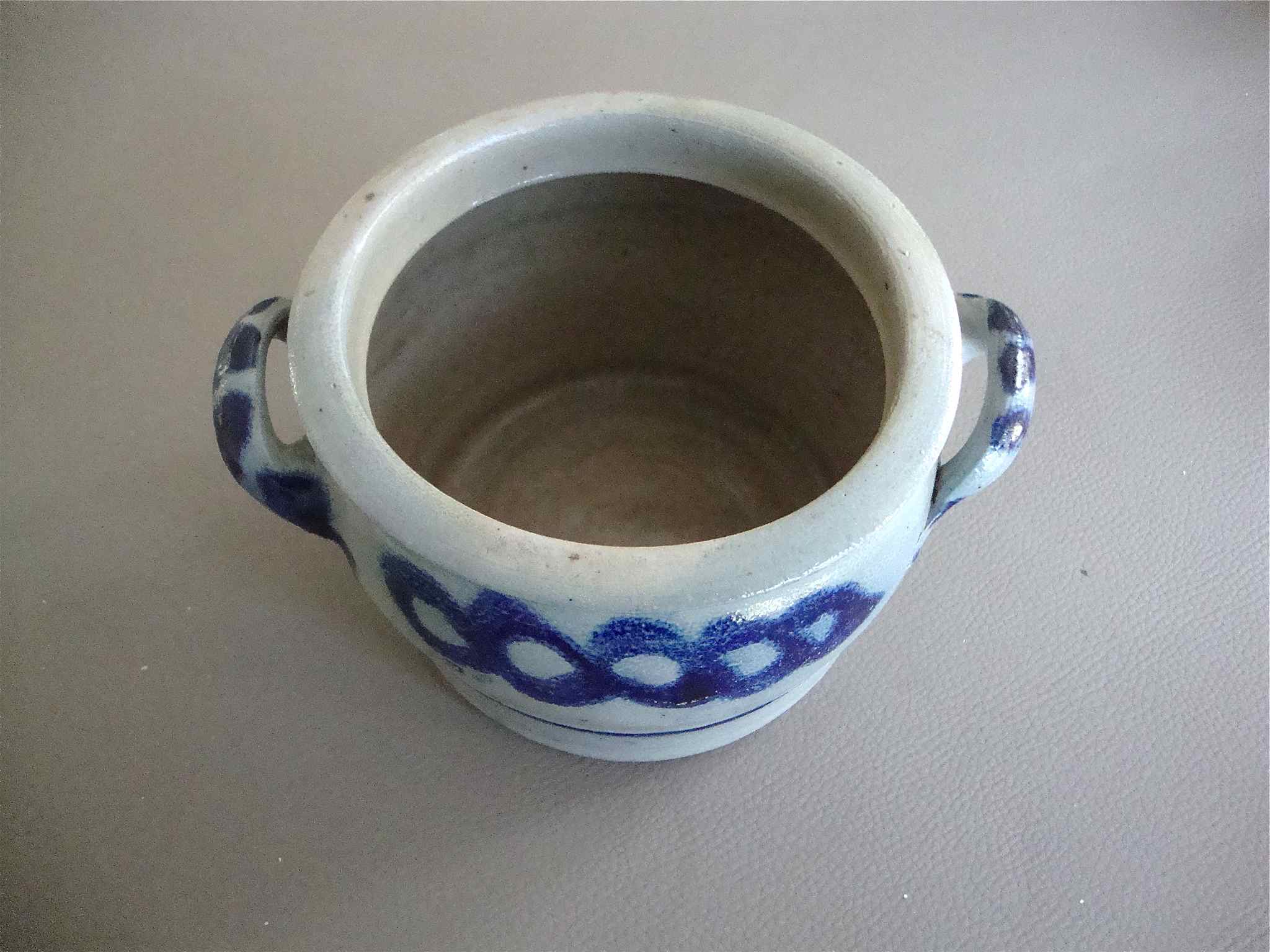 Pot ancien en grès d’Alsace
