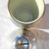 Pear ice bucket