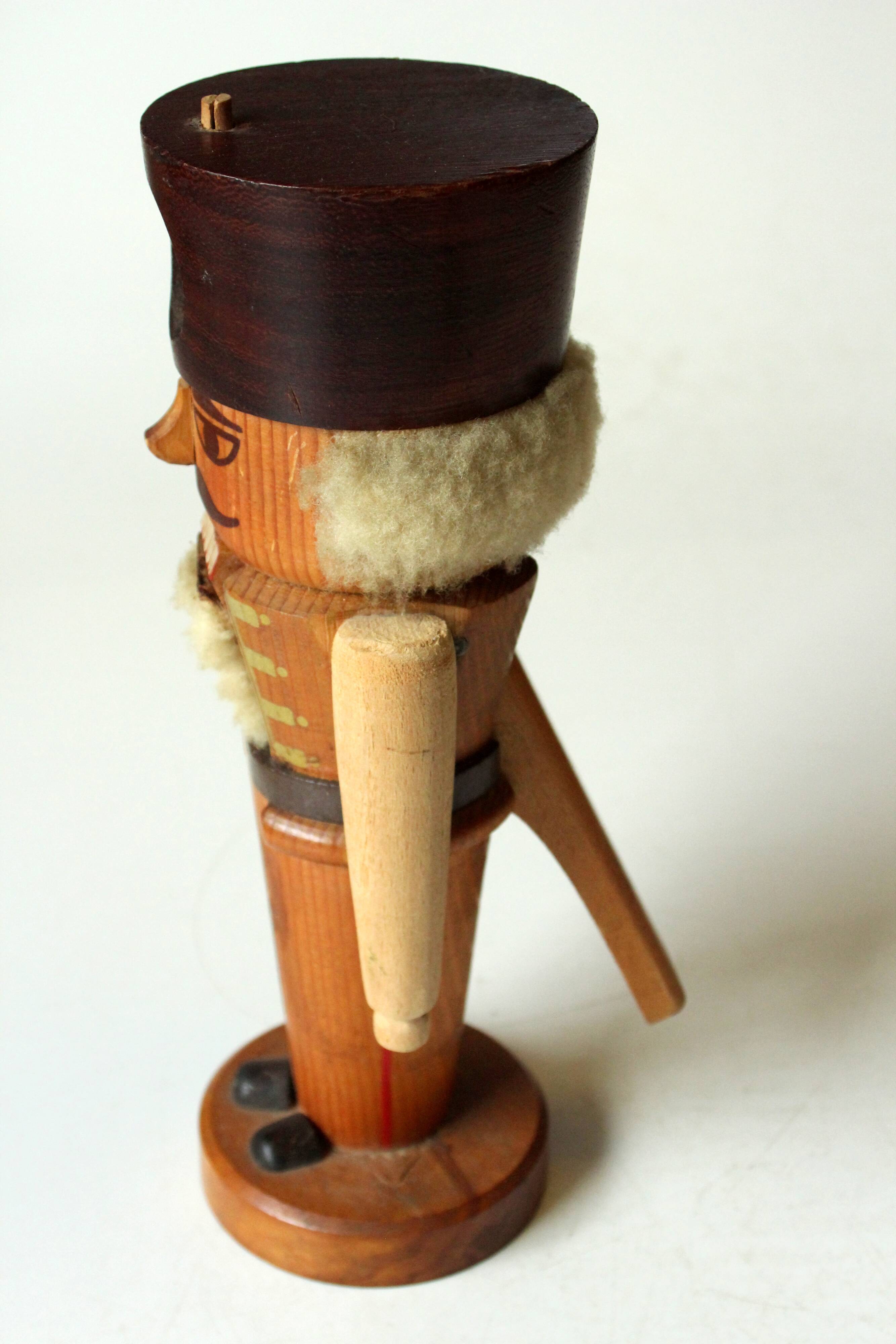 Old wooden nutcracker - vintage from the 1960s - Erzgebirge