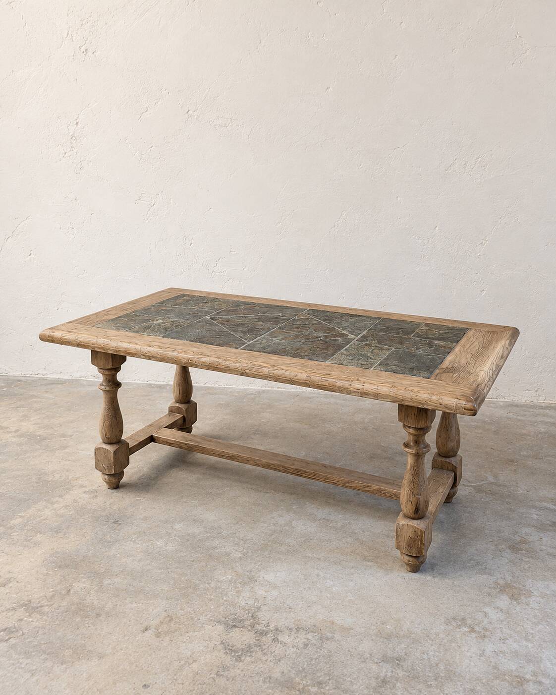Table basse en chêne massif et pierre