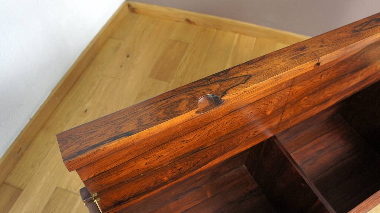 Coffre en Palissandre de Rio Réalisé par Sergio Rodrigues Design Brésilien
