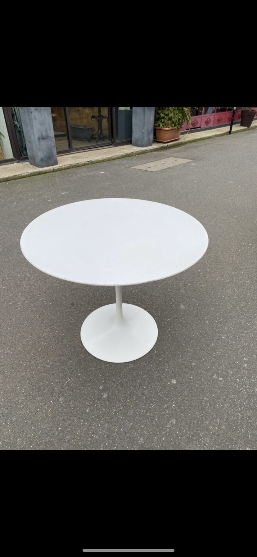 Table by Eero Saarinan for Knoll
