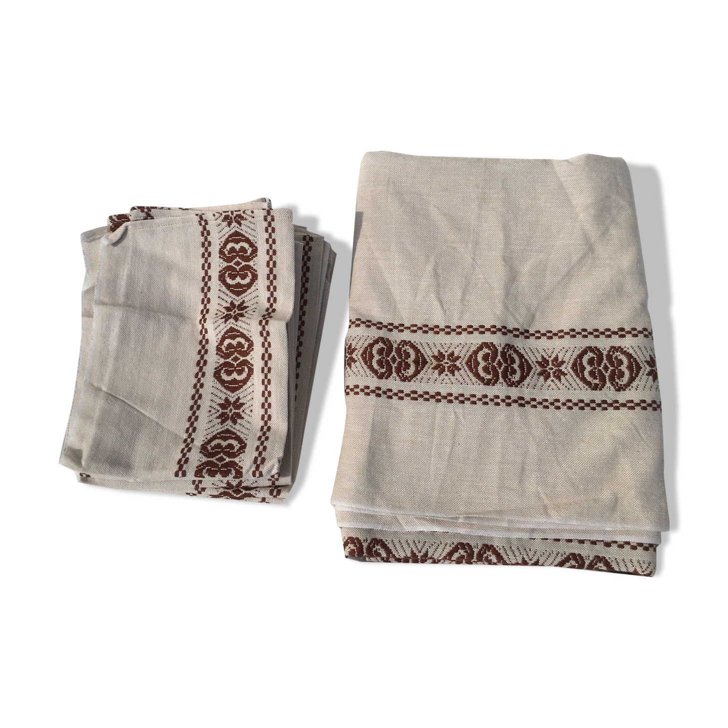 Vintage linen tablecloth and 6 towels