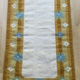 Tapis en laine suédoise tissé à plat Kilim Rölakan signé Ae années 1960