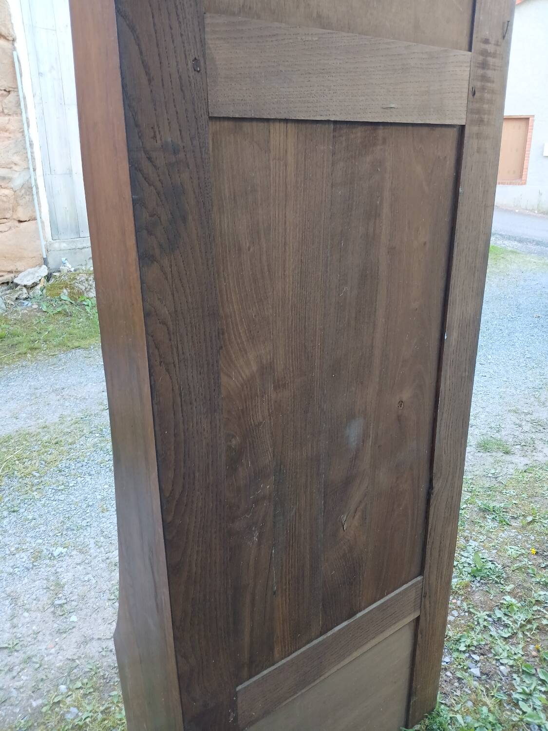 Wooden coat rack trunk