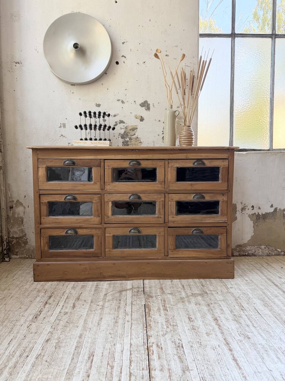 Grainetier meuble de métier en noyer 1950