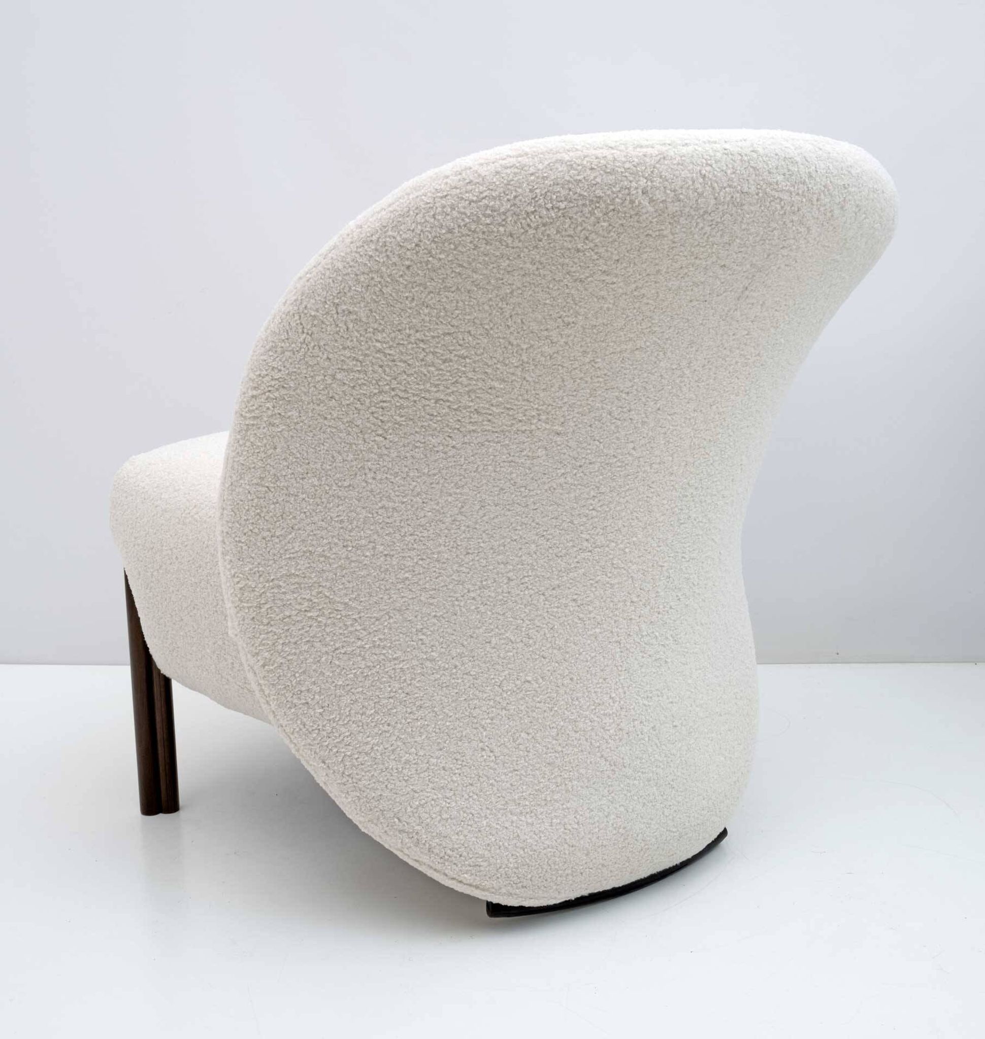 Post-Modern Italian Design Bouclè Armchair, 1980s