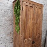 Armoire ancienne en pin