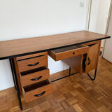 Vintage 1960s desk in oak and black metal – modernist spirit