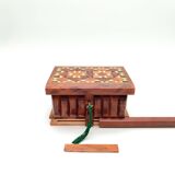 Thuya wood secret box