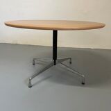 Segmented dining table Charles & Ray Eames