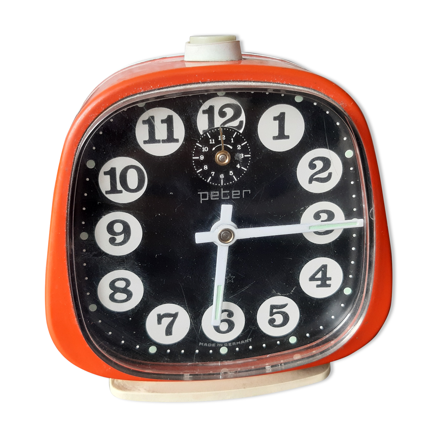 Peter retro vintage red alarm clock