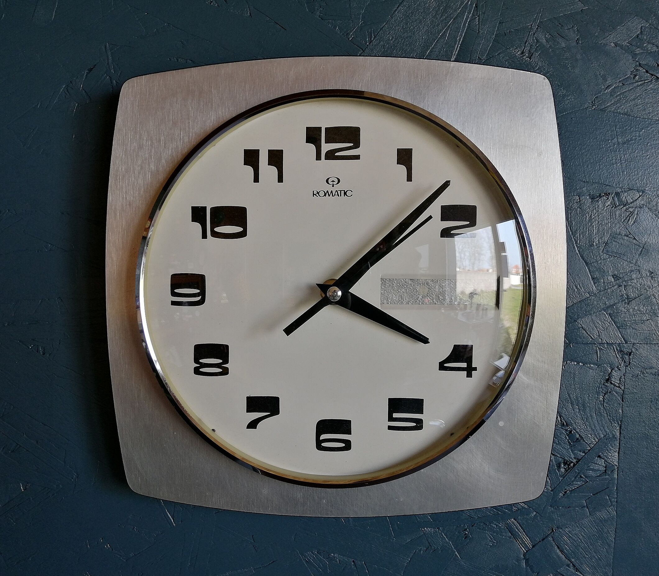 Vintage clock, "Romatic Silver" wall clock