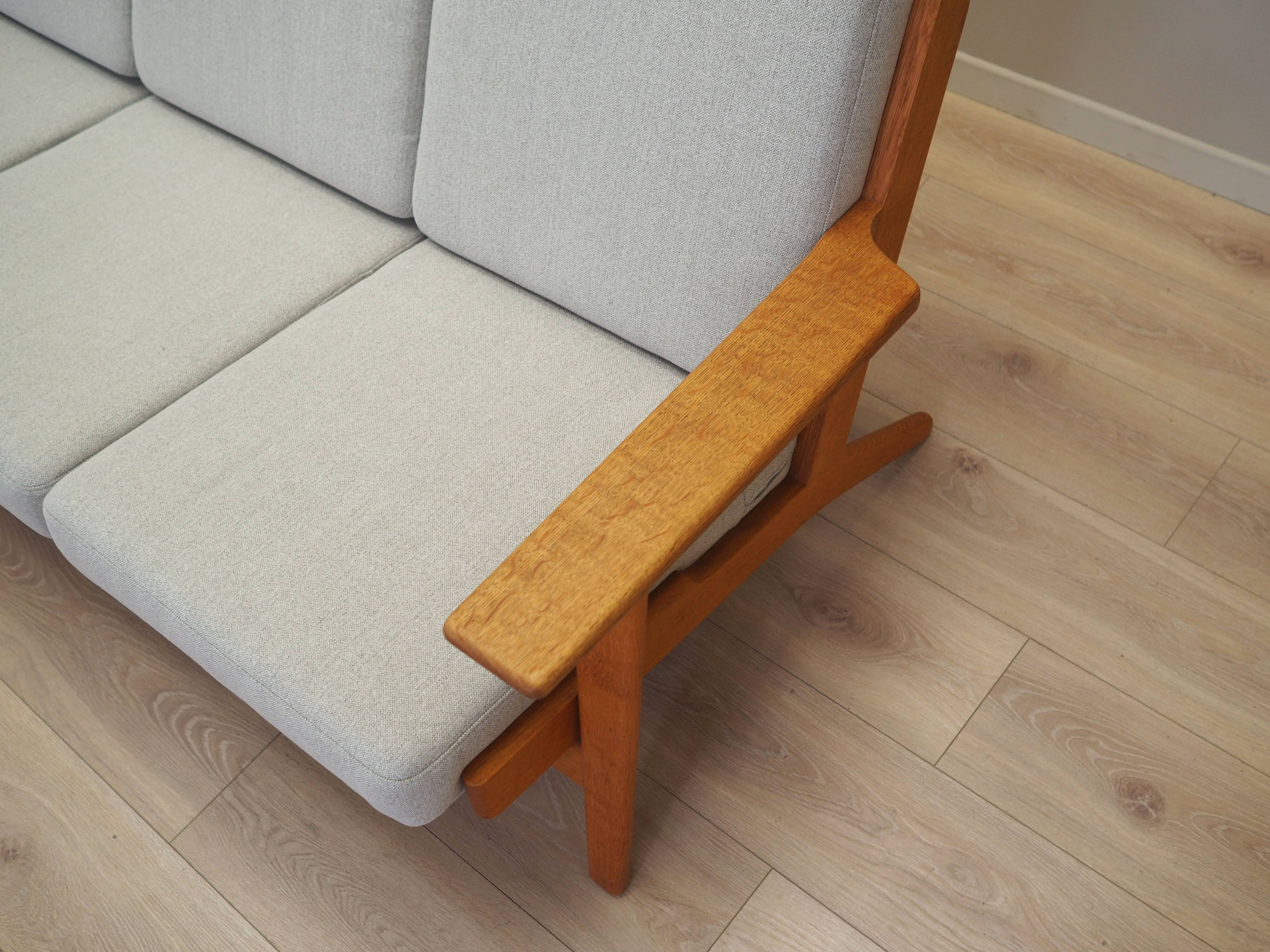 Oak sofa, Danish design, 1960s, designer: Hans J. Wegner, manufacturer: Get