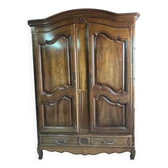 Armoire noyer cintrée