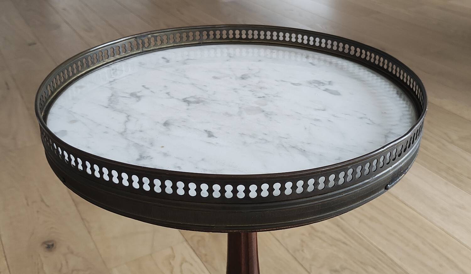 Guéridon vintage style Louis XVI