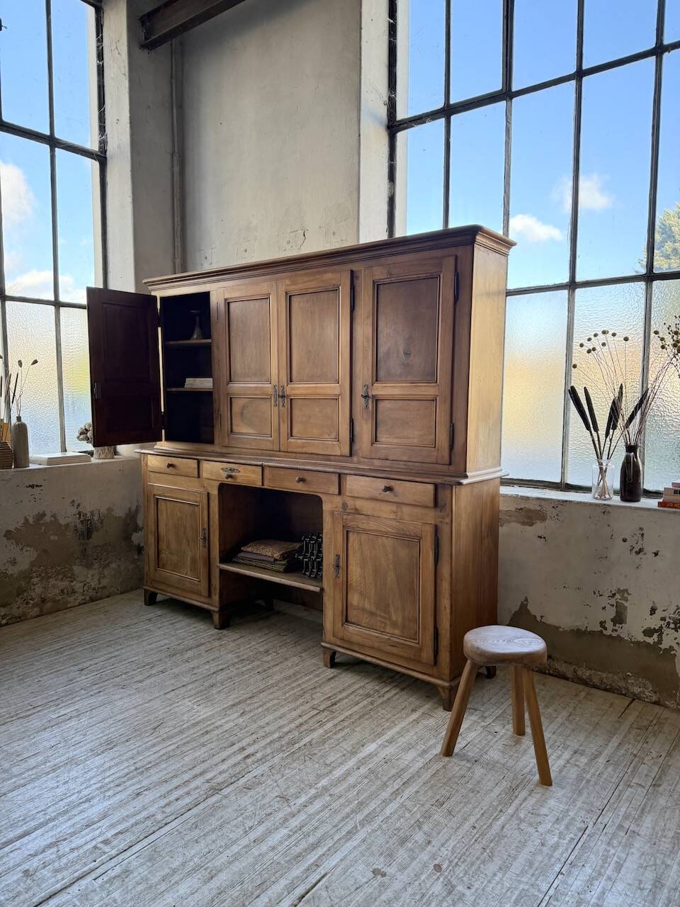Mountain walnut furniture XXL 1900