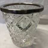 Ice bucket
