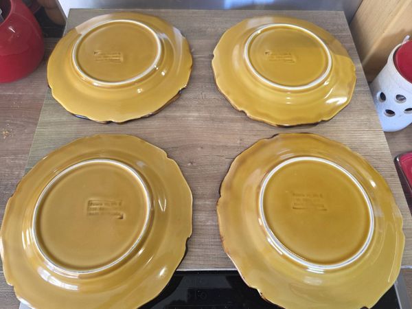 4 assiettes Dieulefit milon terre vernissée
