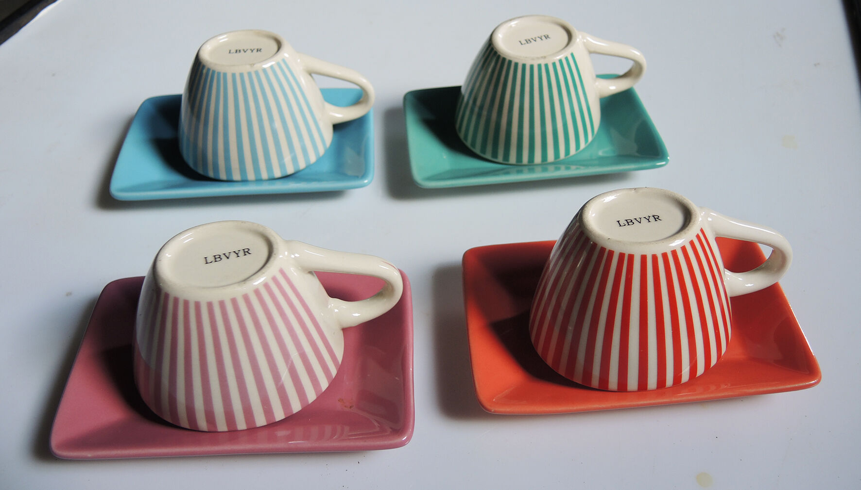 4 old LBVYR coffee cups