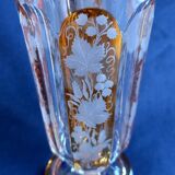 Small vase shaped chantournée with piedouche