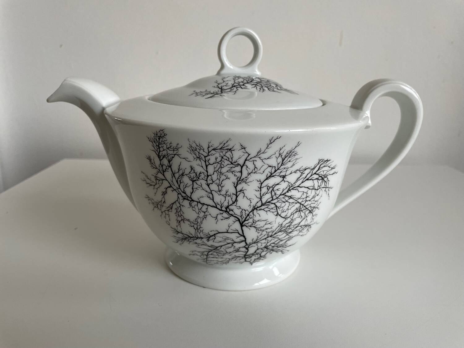 Françoise Adnet Teapot – Limoges Porcelain – A. Giraud & Brousseau –