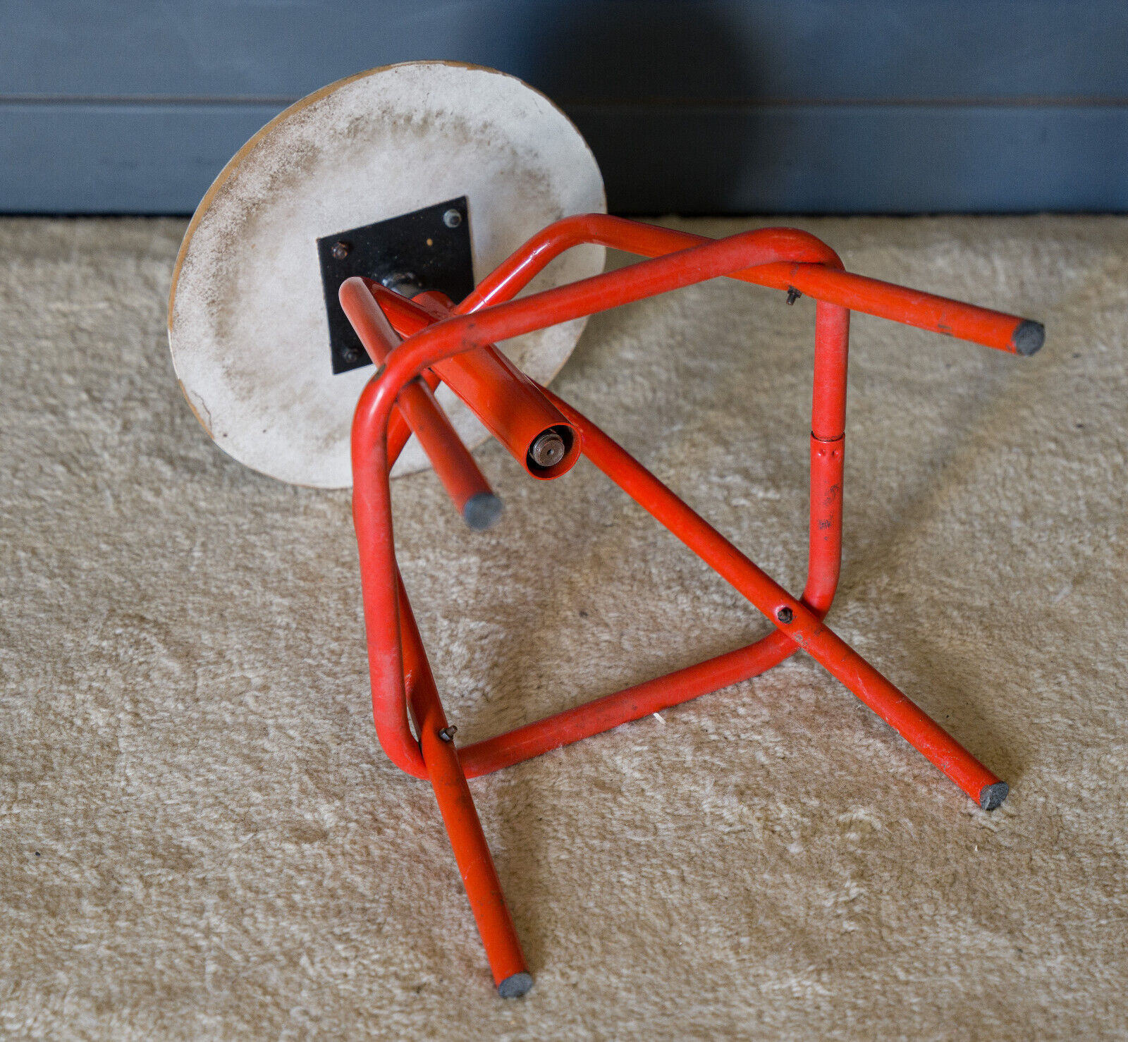 Screw stool red ironwork 1960 wooden seat