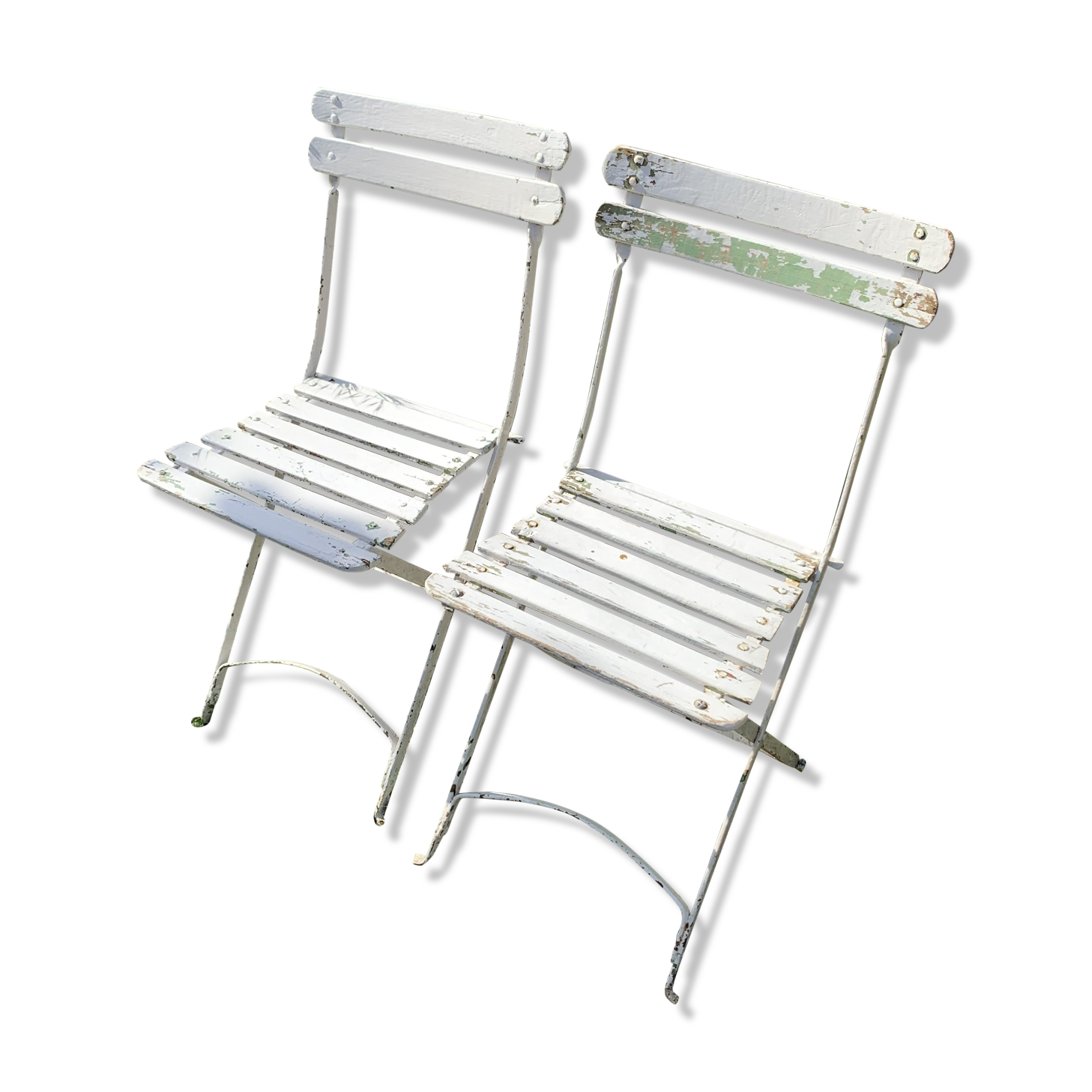 Paire d'anciennes chaises de jardin