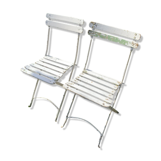 Paire d'anciennes chaises de jardin