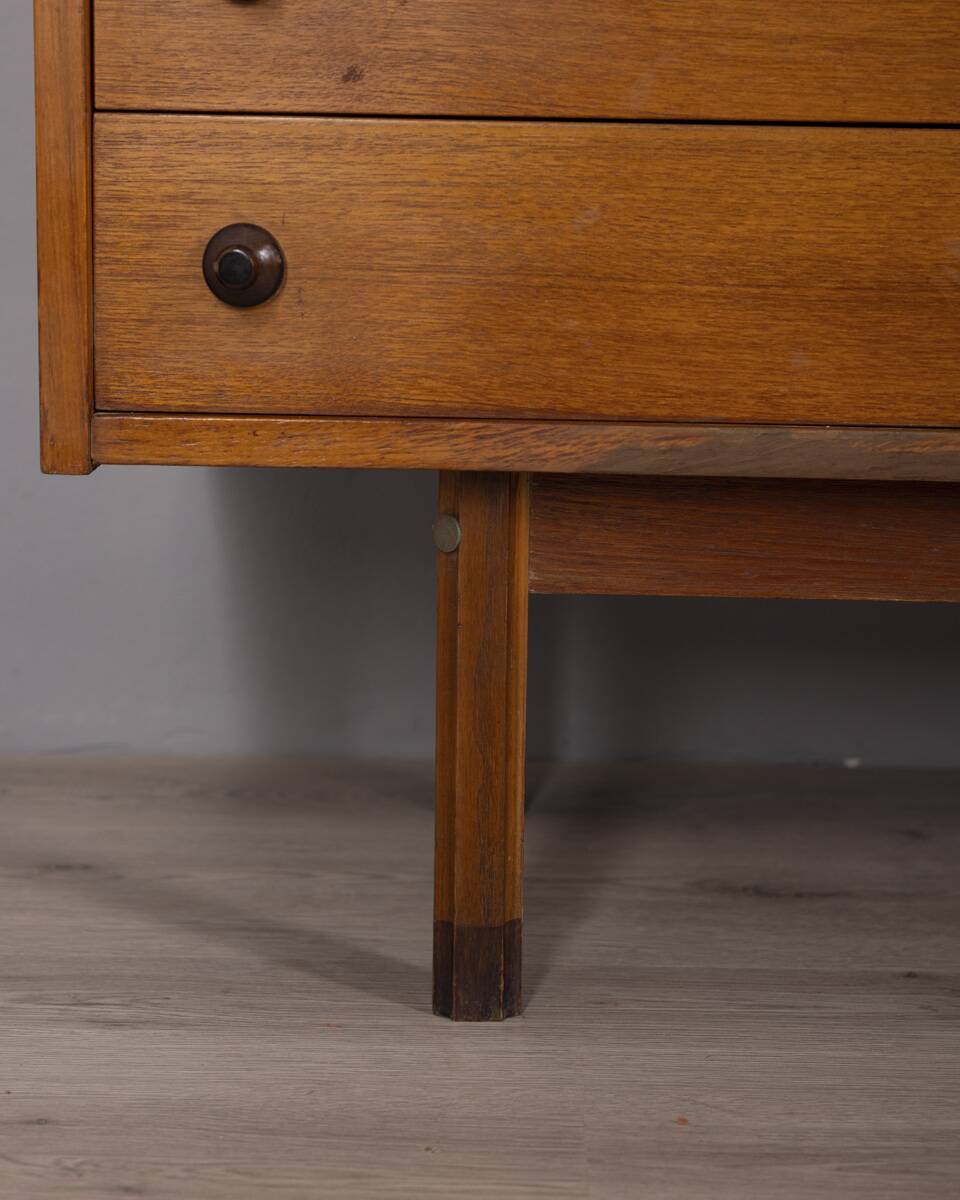 Vintage 1960s Italian-design teak wood sideboard