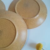 Trio d'assiettes plates en grès Chantilly France vintage