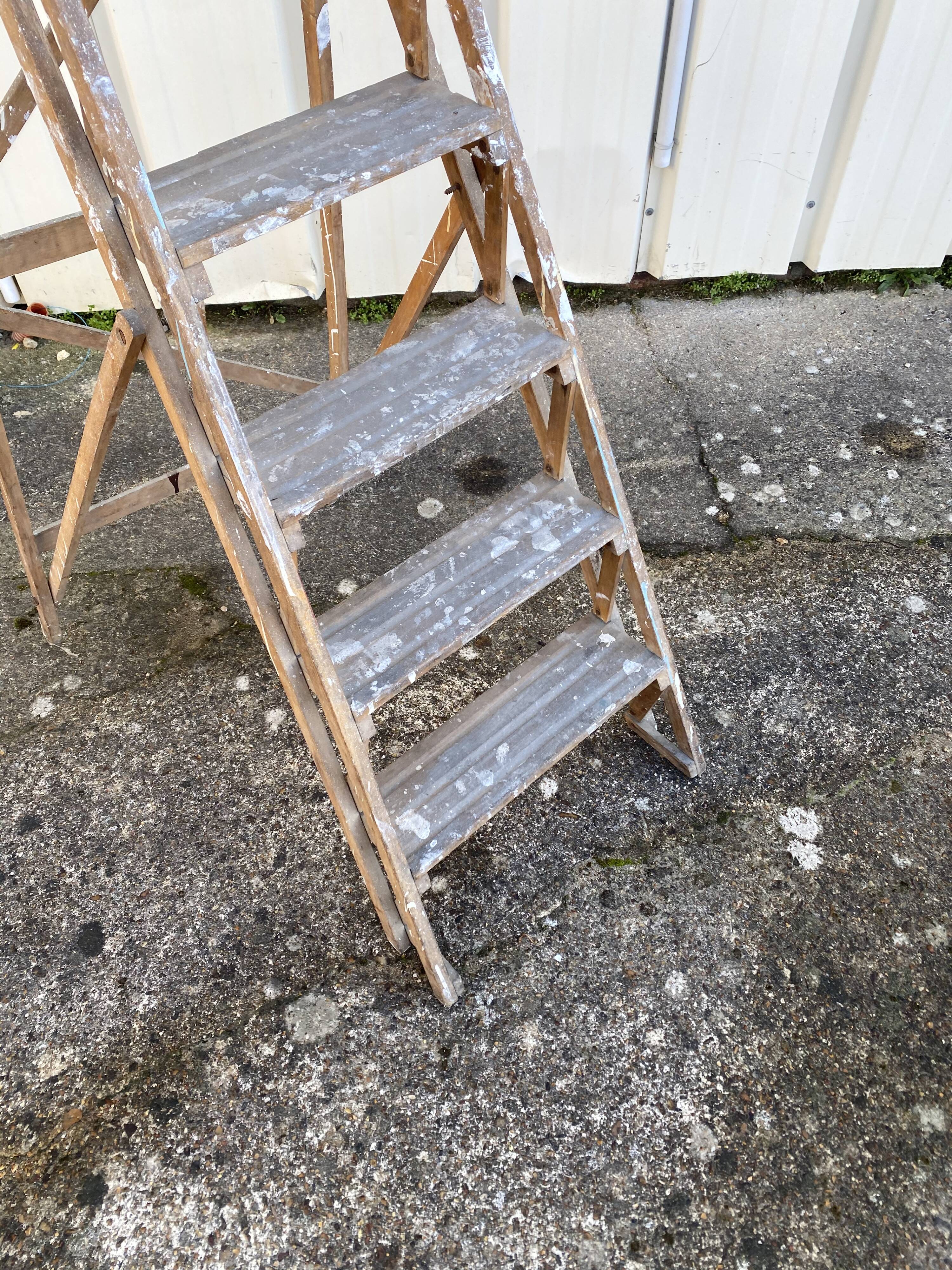 Escabeau bois